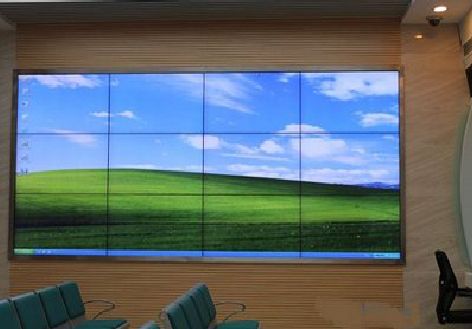 镇平液晶拼接屏的另类用法。